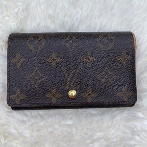 ✨ Louis Vuitton Monogram Wallet